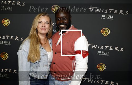 Hilversum 16 juli 2024
Premiere Twisters in bioscoop in Hilversum. Andre Dongelmans met een vriendin