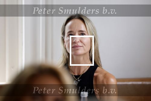 Laren 2 juli 2024
Boekpresentatie Vivian Reijs . oa aanwezig Leontine Ruiters Anouk de Mol Anouk Smulders Merel v Carlsburg .
Ook haar dochter Day Ewbank moeder Meddy Clous en broer Bobby Clous waren aanwezig.