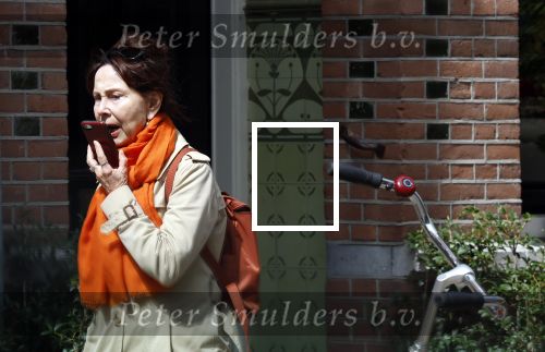 Amsterdam 11 juli 2024
Carolien v d Berg doet boodschappen in Amsterdam zuid.