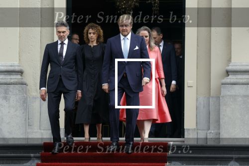 Den Haag 2 juli 2024
Bordesfoto bij Paleis Huis ten Bosch presentatie nieuw kabinet Schoof 1 ; Koning Willem-Alexander, Minister-President Dick Schoof, NSC Judith Uitermark, BBB Mona Keijzer, NSC Caspar Veldkamp, PVV Reinette Klever, VVD Ruben Brekelmans, VVD Eelco Heinen, PVV Dirk Beljaarts, VVD Sophie Hermans, VVD Eelco Heinen PVV Barry Madlener, VVD David van Weel, PVV Marjolein Faber, BBB Femke Wiersma, NSC Eppo Bruins, NSC Eddy van Hijum, PVV Fleur Agema