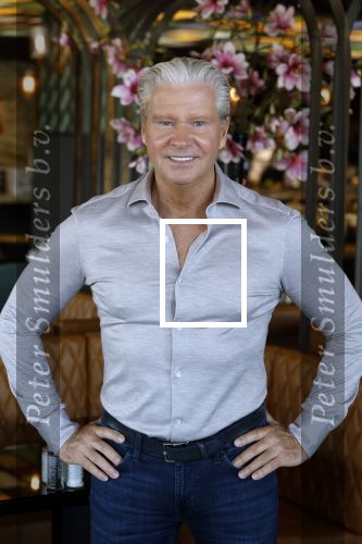 Amsterdam 17 juli 2024
Familie Roelvink gaan nieuwe serie opnemen voor RTL/Videoland.
AAnwezig in the Harbour Club Dries Roelvink Honoria Roelvin Donny Roelvink en Dave Roelvink.