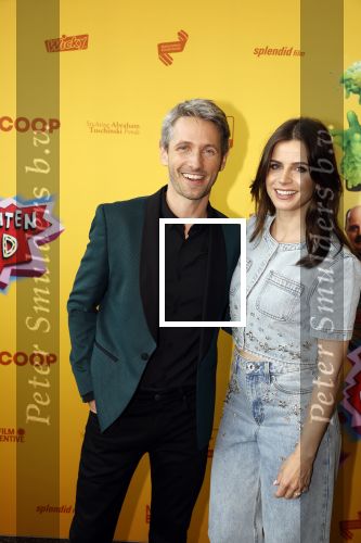 Utrecht 6 juli 2024
Premiere superkrachten voor je hoofd in Kinopolis in Utrecht . Elise Schaap en haar man Wouter de Jong