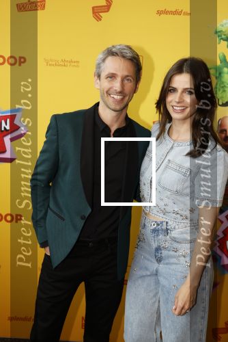 Utrecht 6 juli 2024
Premiere superkrachten voor je hoofd in Kinopolis in Utrecht . Elise Schaap en haar man Wouter de Jong