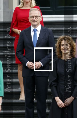 Den Haag 2 juli 2024
Bordesfoto bij Paleis Huis ten Bosch presentatie nieuw kabinet Schoof 1 ; Koning Willem-Alexander, Minister-President Dick Schoof, NSC Judith Uitermark, BBB Mona Keijzer, NSC Caspar Veldkamp, PVV Reinette Klever, VVD Ruben Brekelmans, VVD Eelco Heinen, PVV Dirk Beljaarts, VVD Sophie Hermans, VVD Eelco Heinen PVV Barry Madlener, VVD David van Weel, PVV Marjolein Faber, BBB Femke Wiersma, NSC Eppo Bruins, NSC Eddy van Hijum, PVV Fleur Agema