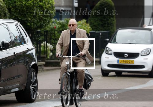 Amsterdam 9 juli 2024
Felix Rottenberg op de fiets in Amsterdam zuid.