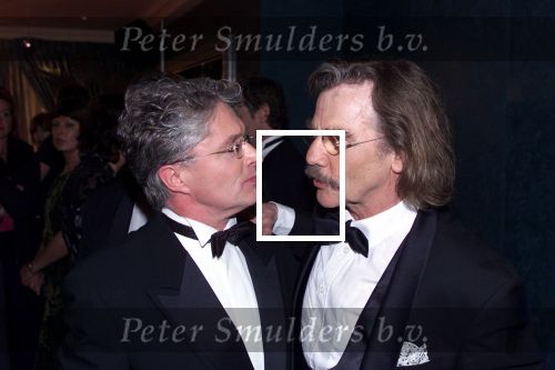 Scheveningen 17 april 2000

Uitreiking Musical Awards.
Willem Nijholt en Jacques d\'Ancona

Peter Smulders BV