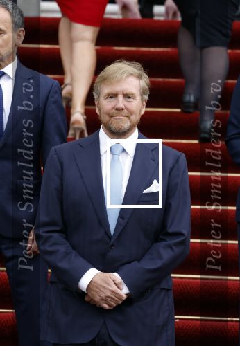 Den Haag 2 juli 2024
Bordesfoto bij Paleis Huis ten Bosch presentatie nieuw kabinet Schoof 1 ; Koning Willem-Alexander, Minister-President Dick Schoof, NSC Judith Uitermark, BBB Mona Keijzer, NSC Caspar Veldkamp, PVV Reinette Klever, VVD Ruben Brekelmans, VVD Eelco Heinen, PVV Dirk Beljaarts, VVD Sophie Hermans, VVD Eelco Heinen PVV Barry Madlener, VVD David van Weel, PVV Marjolein Faber, BBB Femke Wiersma, NSC Eppo Bruins, NSC Eddy van Hijum, PVV Fleur Agema