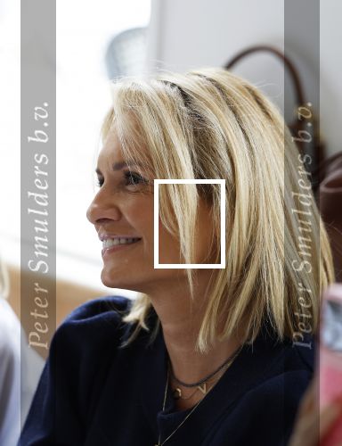 Laren 2 juli 2024
Boekpresentatie Vivian Reijs . oa aanwezig Leontine Ruiters Anouk de Mol Anouk Smulders Merel v Carlsburg .
Ook haar dochter Day Ewbank moeder Meddy Clous en broer Bobby Clous waren aanwezig.