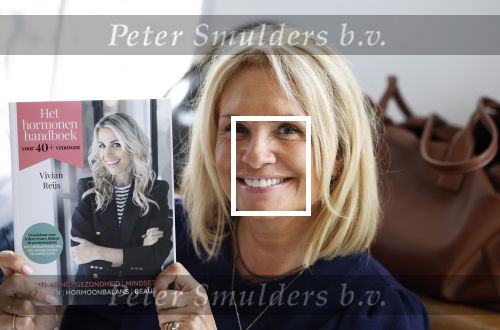 Laren 2 juli 2024
Boekpresentatie Vivian Reijs . oa aanwezig Leontine Ruiters Anouk de Mol Anouk Smulders Merel v Carlsburg .
Ook haar dochter Day Ewbank moeder Meddy Clous en broer Bobby Clous waren aanwezig.