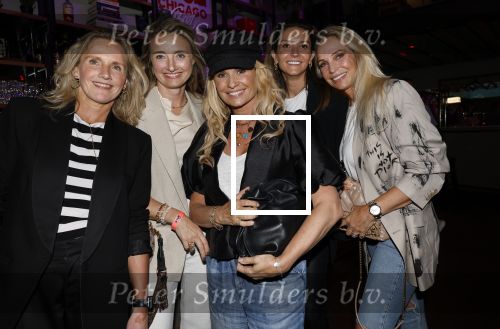Amsterdam 15 juli 2024
Nino Wilkes en Leontine Ruiters bij Boom Boom Chicago..