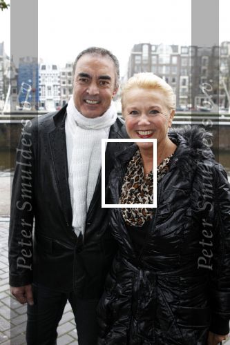 Amsterdam 14 november 2010
Premiere toneelstuk in Carre. Loekie Knol met ex vriend
Peter Smulders bv