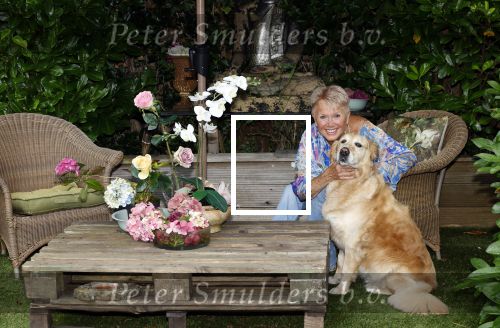 Naarden 12 juli 2024
Loeki Knol thuis met haar hond.