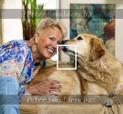 Naarden 12 juli 2024
Loeki Knol thuis met haar hond.