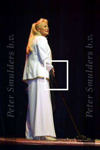Breda 16 december 2002

Princess kerstborrel  2002
Kunt u mij de weg naar hamelen vertellen.
Chantal Janzen en Loekie Knol Rob de Nijs

Peter Smulders bv