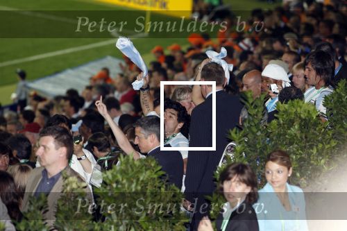 Frankfurt, 21 Juni 2006 WK Voetbal 2006
3e Poule-Wedstrijd Nederland-Argentinie, eindstand 0-0
Maradona als supporter
@ Foto Peter Smulders The Netherlands