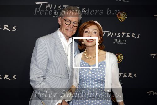 Hilversum 16 juli 2024
Premiere Twisters in bioscoop in Hilversum. Marijke Helwegen met man