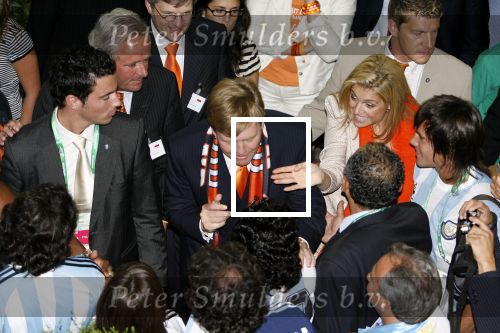 Frankfurt 21 juni 2006
Nederland tegen Argentinie tijdens de wk 2006 in duitsland.
Diego Maradona ontmoet Prinses Maxima en Prins Willem Alexander.
Peter Smulders bv