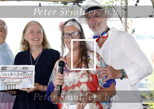 Huizen 14 juli 2024
Presenatie magazine van Nicole des Bouvrie .