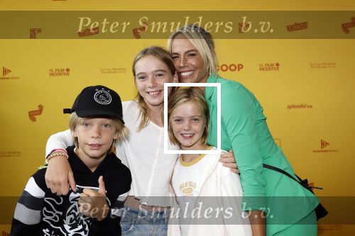 Utrecht 6 juli 2024
Premiere superkrachten voor je hoofd in Kinopolis in Utrecht . Nicolette Kluijver kwam met haar drie kinderen.