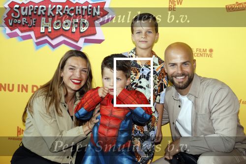 Utrecht 6 juli 2024
Premiere superkrachten voor je hoofd in Kinopolis in Utrecht . Oscar Aerts met vrouw en kinderen