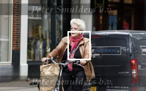 Amsterdam 1 juli 2024
Pamela Teves op de fiets in Amsterdam zuid . Zee eet daarna lekker een broodje en Face timed met iemand