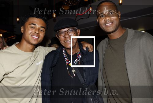 Amsterdam 15 juli 2024
Nino Wilkes en Leontine Ruiters bij Boom Boom Chicago.. Patrick Kluivert met zijn vader en zoon Shane Kluivert