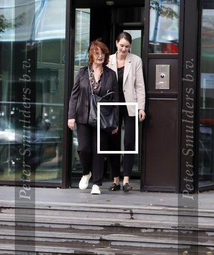 Lelystad 16 juli 2024
Patty Harpenau komt samen met haar advocaat de rechtbank van Lelystad uit.