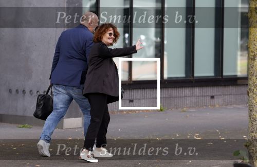 Lelystad 16 juli 2024
Patty Harpenau komt samen met haar advocaat de rechtbank van Lelystad uit.