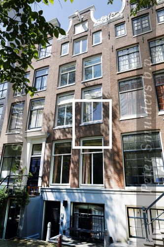 Amsterdam 30 juli 2024
Nieuwe huis Peter v d Vorst wat hij gekocht heeft van Gigi Ravelli en haar man Roger Hodenius