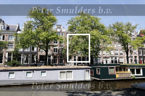 Amsterdam 30 juli 2024
Nieuwe huis Peter v d Vorst wat hij gekocht heeft van Gigi Ravelli en haar man Roger Hodenius