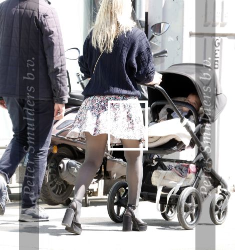 Amsterdam 14 juli 2024
Rob v d Wouw met zijn vriendin achter de kinderwagen met daarin hun baby tje / kindje