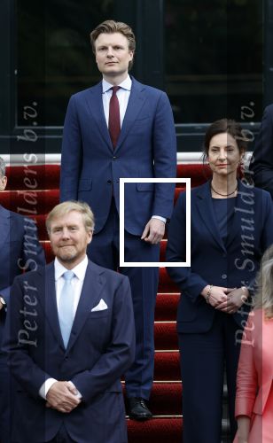 Den Haag 2 juli 2024
Bordesfoto bij Paleis Huis ten Bosch presentatie nieuw kabinet Schoof 1 ; Koning Willem-Alexander, Minister-President Dick Schoof, NSC Judith Uitermark, BBB Mona Keijzer, NSC Caspar Veldkamp, PVV Reinette Klever, VVD Ruben Brekelmans, VVD Eelco Heinen, PVV Dirk Beljaarts, VVD Sophie Hermans, VVD Eelco Heinen PVV Barry Madlener, VVD David van Weel, PVV Marjolein Faber, BBB Femke Wiersma, NSC Eppo Bruins, NSC Eddy van Hijum, PVV Fleur Agema