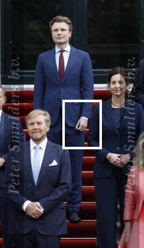Den Haag 2 juli 2024
Bordesfoto bij Paleis Huis ten Bosch presentatie nieuw kabinet Schoof 1 ; Koning Willem-Alexander, Minister-President Dick Schoof, NSC Judith Uitermark, BBB Mona Keijzer, NSC Caspar Veldkamp, PVV Reinette Klever, VVD Ruben Brekelmans, VVD Eelco Heinen, PVV Dirk Beljaarts, VVD Sophie Hermans, VVD Eelco Heinen PVV Barry Madlener, VVD David van Weel, PVV Marjolein Faber, BBB Femke Wiersma, NSC Eppo Bruins, NSC Eddy van Hijum, PVV Fleur Agema