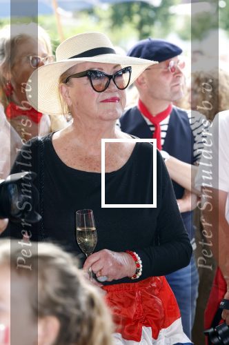 Huizen 14 juli 2024
Presenatie magazine van Nicole des Bouvrie . Viola Holt kwam met haar man Peter