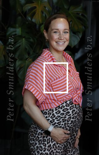 Scheveningen 30 juni 2025
Onthulling van de Walk of Fame ter gelegenheid van 35 jaar aan bijzondere musicalproducties in het AFAS Circustheater in Scheveningen. Anouk Maas zwanger