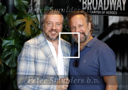 Scheveningen 30 juni 2025
Onthulling van de Walk of Fame ter gelegenheid van 35 jaar aan bijzondere musicalproducties in het AFAS Circustheater in Scheveningen. Ger Otte en Carlo Boszhard