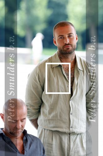 Amsterdam 13 juli 2025
Presentatie boek Dave Roelvink bij restaurant de Bosbaan . Aanwezig oa zijn vriendin Marijn Kuipers vader Dries Roelvink Honoria Roelvink Donny Roelvink en zijn moeder Lucienne Kenter.