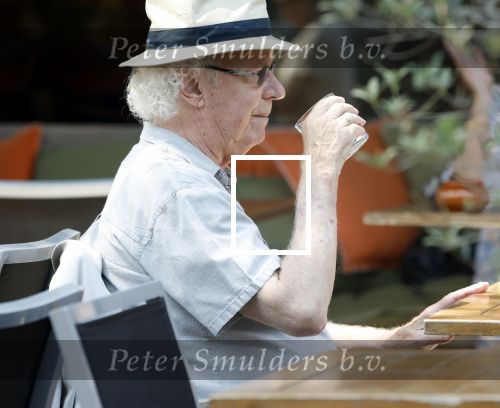 Amsterdam 1 juli 2025
Eddy Habbema met zijn vrouw op terras.