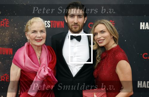 Amsterdsam 29 juni 2025
Premiere Hadestown in Carre. Monica v d Meijden dochter Eliza v d Meijden