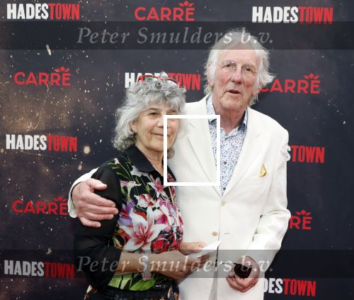 Amsterdsam 29 juni 2025
Premiere Hadestown in Carre. Freek de Jonge kwam met zijn vrouw