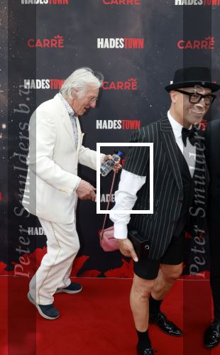 Amsterdsam 29 juni 2025
Premiere Hadestown in Carre. Freek de Jonge kwam met zijn vrouw
