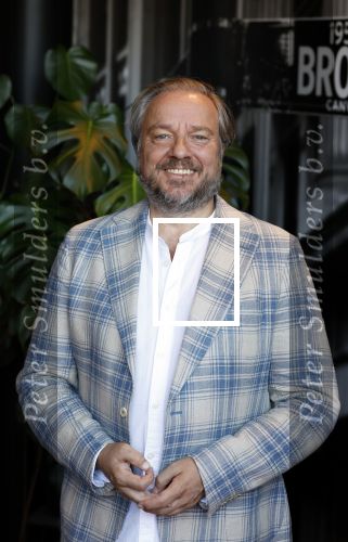 Scheveningen 30 juni 2025
Onthulling van de Walk of Fame ter gelegenheid van 35 jaar aan bijzondere musicalproducties in het AFAS Circustheater in Scheveningen. Ger Otte