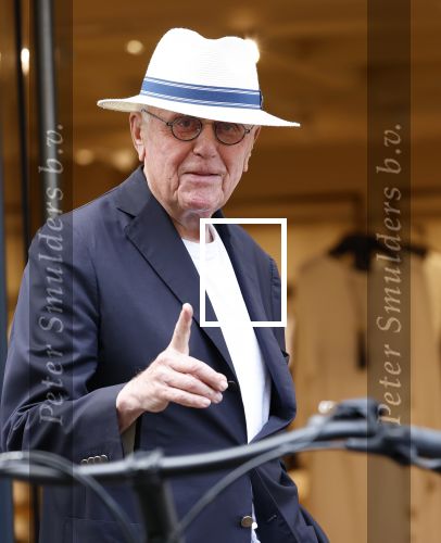 Amsterdam 11 juli 2025
Harry Mens met hoed in Amsterdam zuid.