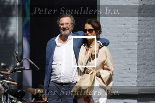 Amsterdam 17 juli 2025
Herman Heinsbroek met zijn vriendin Leontine Willemse in Amsterdam zuid.