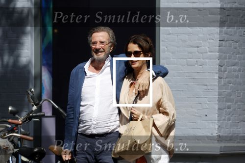 Amsterdam 17 juli 2025
Herman Heinsbroek met zijn vriendin Leontine Willemse in Amsterdam zuid.
