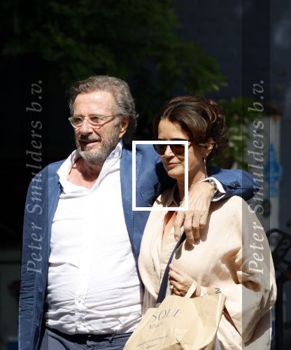 Amsterdam 17 juli 2025
Herman Heinsbroek met zijn vriendin Leontine Willemse in Amsterdam zuid.