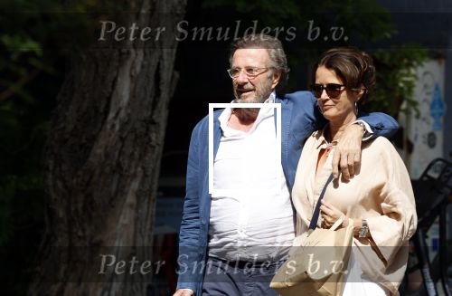 Amsterdam 17 juli 2025
Herman Heinsbroek met zijn vriendin Leontine Willemse in Amsterdam zuid.