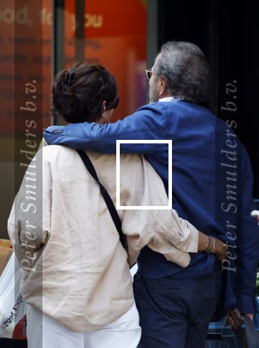 Amsterdam 17 juli 2025
Herman Heinsbroek met zijn vriendin Leontine Willemse in Amsterdam zuid.
