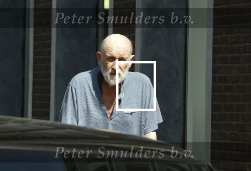 Amsterdam 15 juli 2025
Hugo Metsers achter de rollator in Amsterdam zuid.