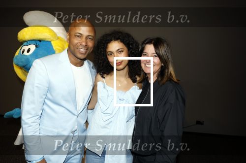 Leidschendam 6 juli 2025
Premiere Smurfen film bij Kinepolis . Aanwezig oa van de stemmencast Roxy Dekker Luuk v Leeuwen Julia Tan en Thorn de Vries . Julia Tan met haar ouders Humberto Tan en Ineke